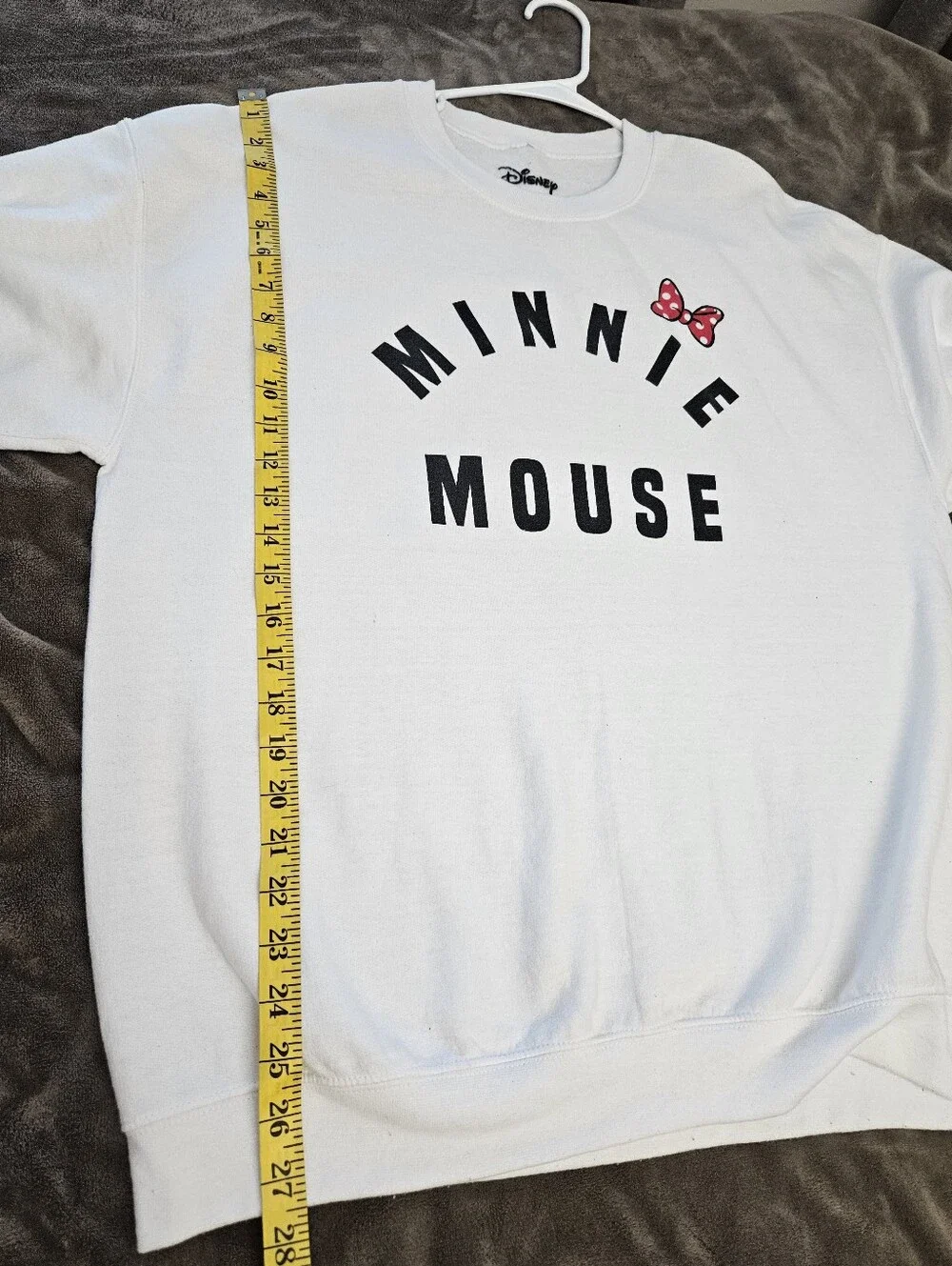 Disney White Minnie Mouse Crewneck Sweatshirt with Pink Bow Size L